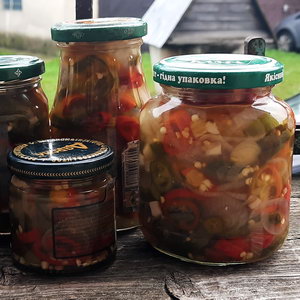 Маринований гострий перець