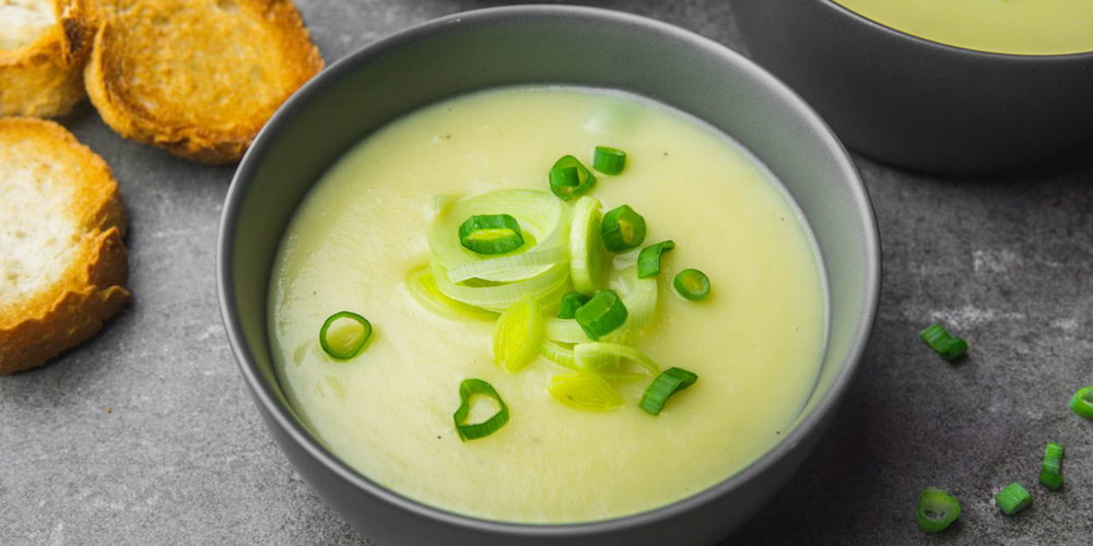 Суп-пюре з порею та овочів